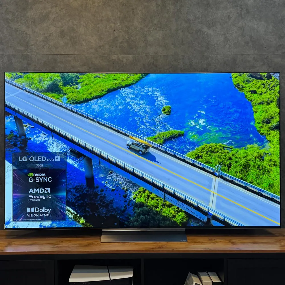 نمای کلی تلویزیون ال‌ جی C5 OLED evo محصول 2025