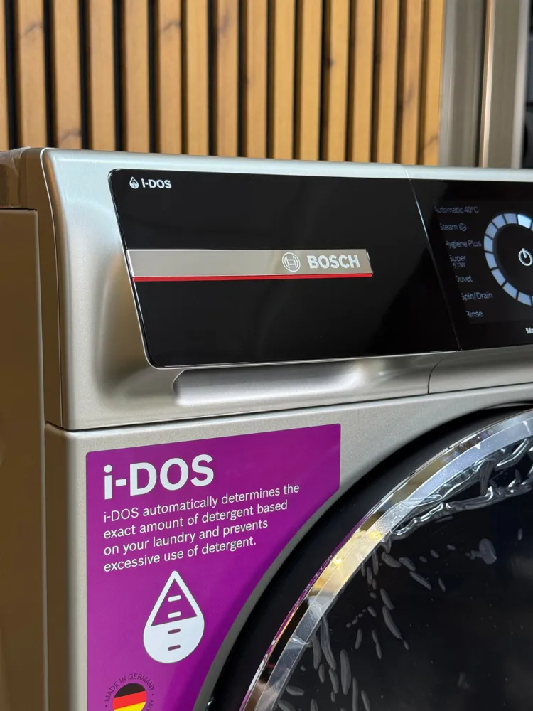 سیستم هوشمند i-DOS در ماشین لباسشویی بوش مدل WGB244AXGC