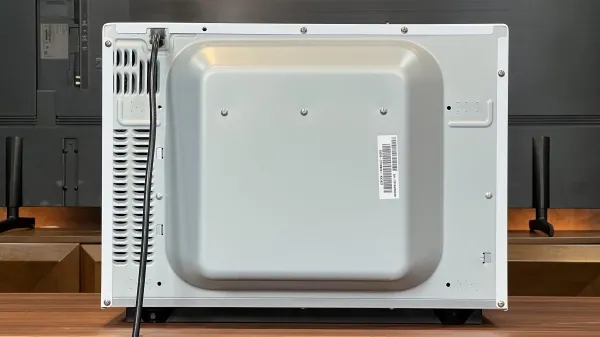 نمای خلفی سولاردام ال جی MA3882RCW